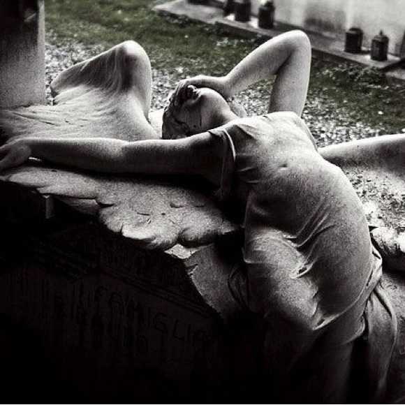 Meet your Posher, Izabela - Picture 1 of 1